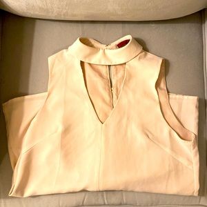 Women’s Sleeveless Light Pink Top